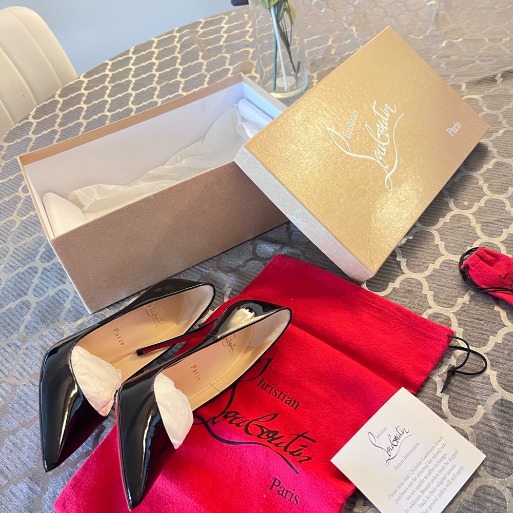 Authentic Christain Louboutin So Kate heels - Picture 3 of 4